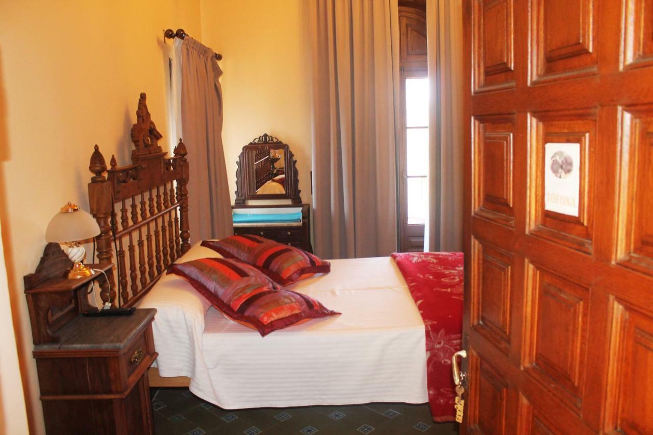 Hostal Rural Mas Blanc San Martín de Centellas Exteriör bild